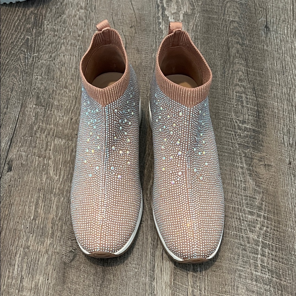 Alex Marie Rose Gold Women's Slip-On Sneakers size 10 - Picture 2 of 6